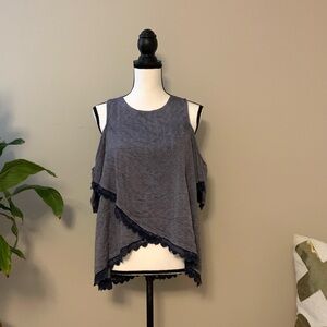Altar'd State Gray Asymmetrical cold shoulder sz med EUC B63